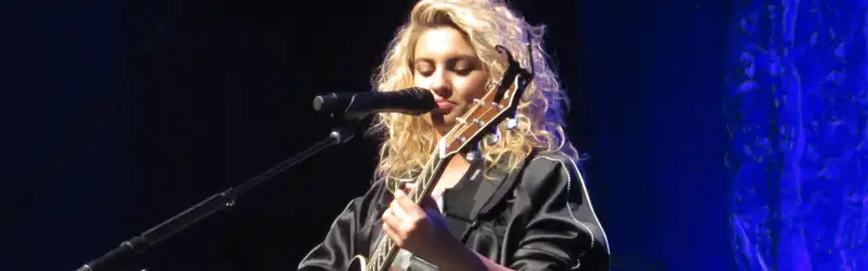 Tori Kelly