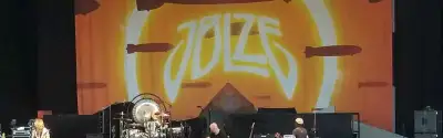 Jason Bonham LZE