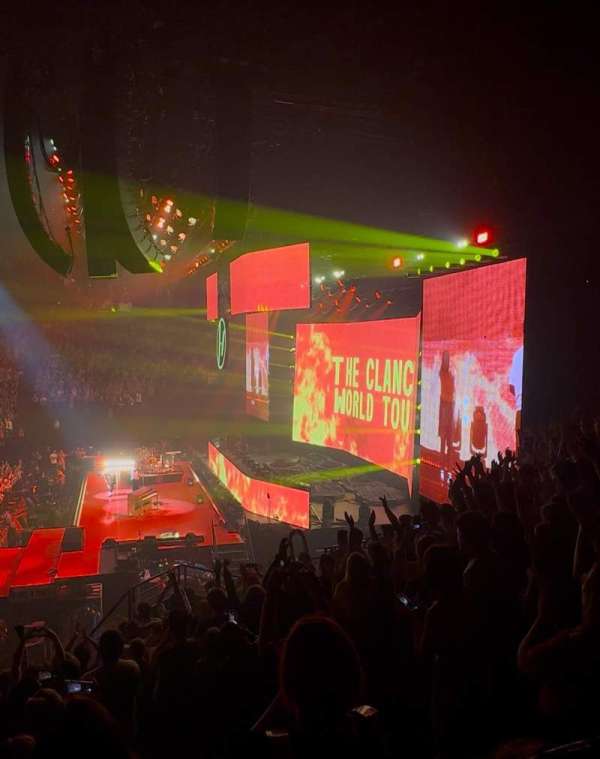 Accor Arena, bloc: Gradin G, rangée: 9, place: 17