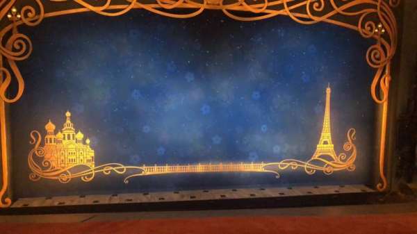 Broadhurst Theatre, bloc: Mezzanine C, rangée: A, place: 104