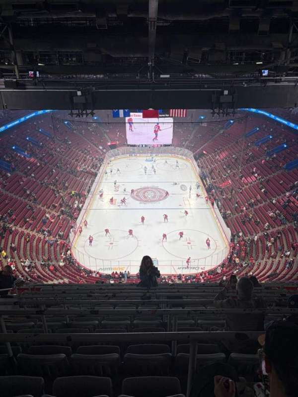 Centre Bell, bloc: 310, rangée: M, place: 9