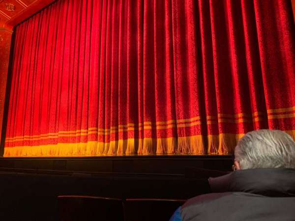 Marquis Theatre, bloc: Orchestra R, rangée: C, place: 6