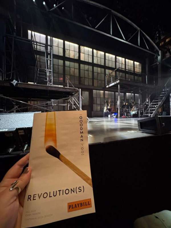 Goodman Theatre - Owen Theatre, bloc: Main floor, rangée: A, place: 1