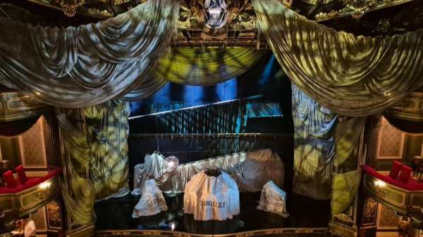 His Majesty's Theatre, London, bloc: Grand Circle, rangée: A, place: 20