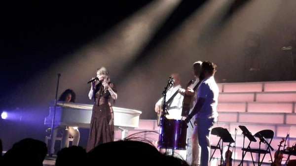Salle Pleyel, bloc: Parterre Bas Pair, rangée: AE, place: 32