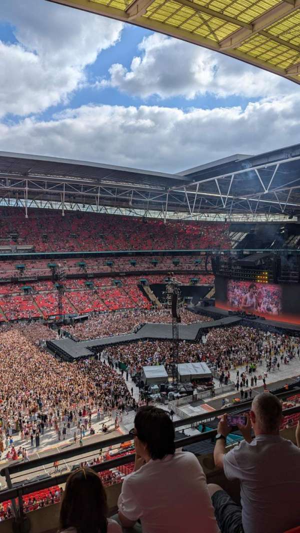 Wembley Stadium, bloc: 503, rangée: 3, place: 68