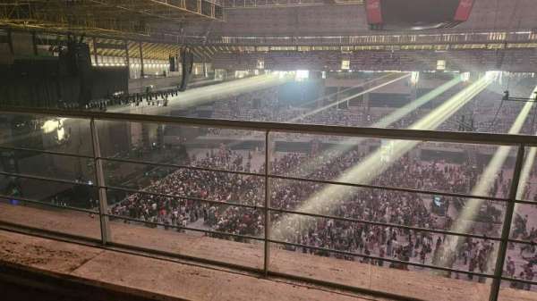 Palau Sant Jordi, bloc: 322, rangée: 34, place: 6