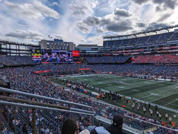 Gillette Stadium, bloc: 205, rangée: 3