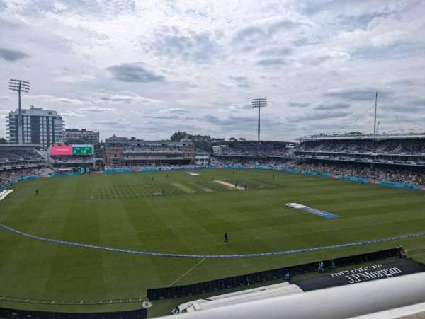 Lord's Cricket Ground, bloc: edrich stand upper 11, rangée: 1
