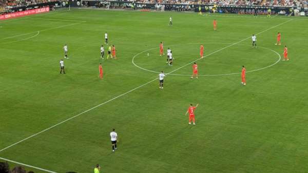 Estadio de Mestalla, bloc: 241, rangée: 13, place: 4