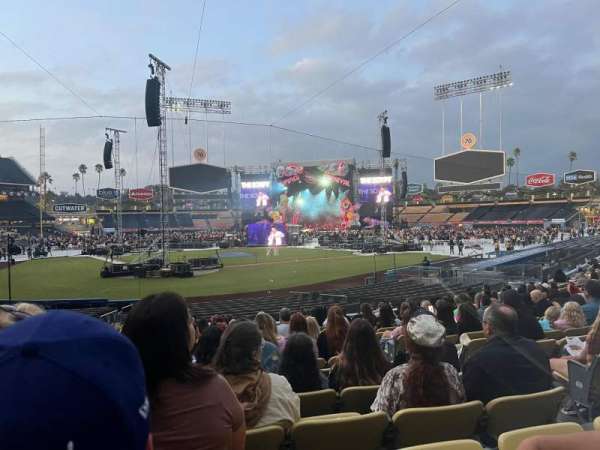 Dodger Stadium, bloc: 6FD, rangée: R, place: 8