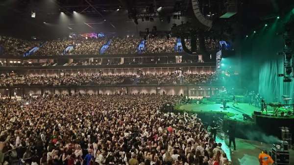 Co-op Live, bloc: 114, rangée: 15, place: 383