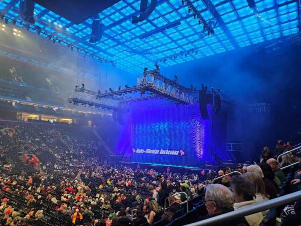 Little Caesars Arena, bloc: 111, rangée: 13, place: 11