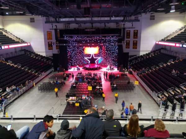 Chesapeake Employers Insurance Arena, bloc: 200, rangée: E, place: 10