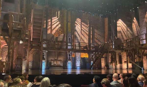 Richard Rodgers Theatre, bloc: Orchestra L, rangée: F, place: 3