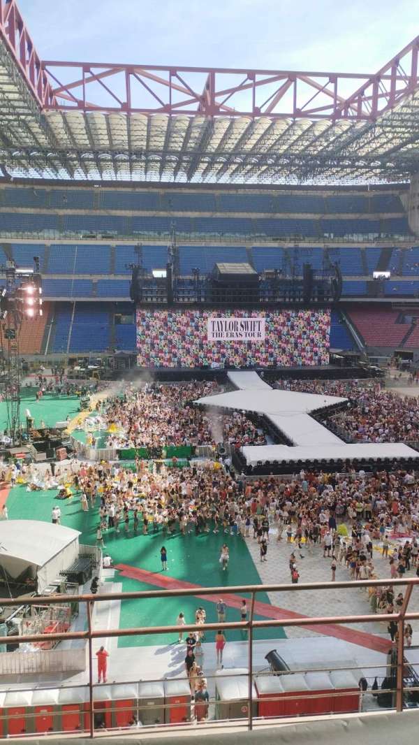 San Siro, bloc: 249, rangée: 5, place: 19