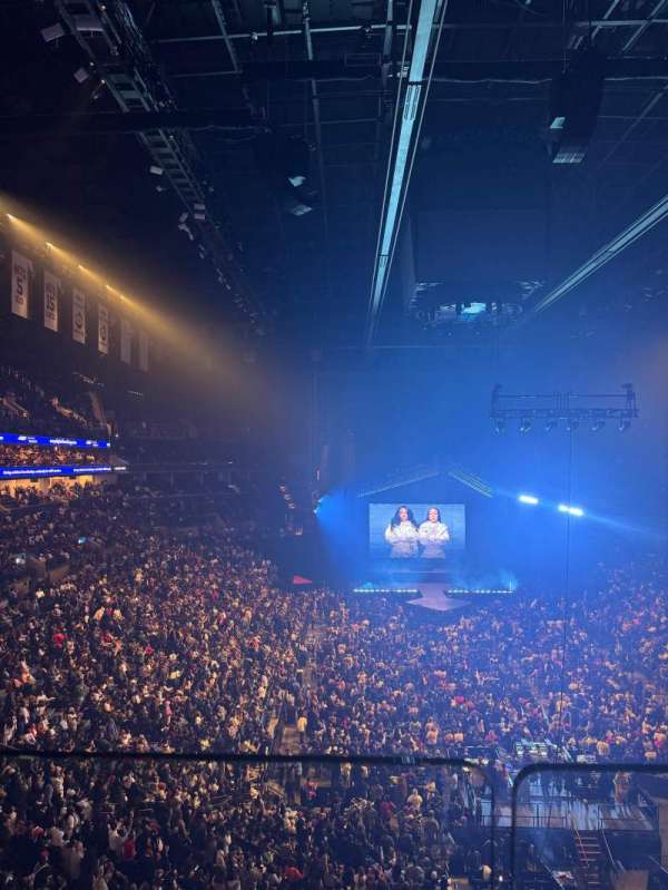 Barclays Center, bloc: 217, rangée: 1, place: 18