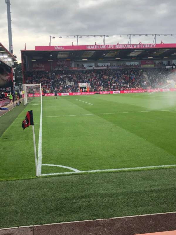 Vitality Stadium, bloc: 24, rangée: B, place: 235