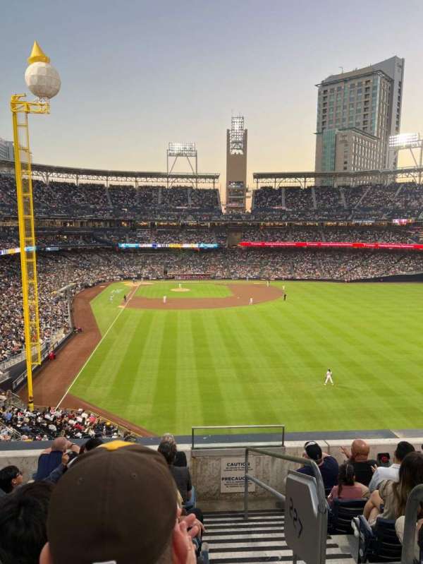 Petco Park, bloc: 227, rangée: 7, place: 21