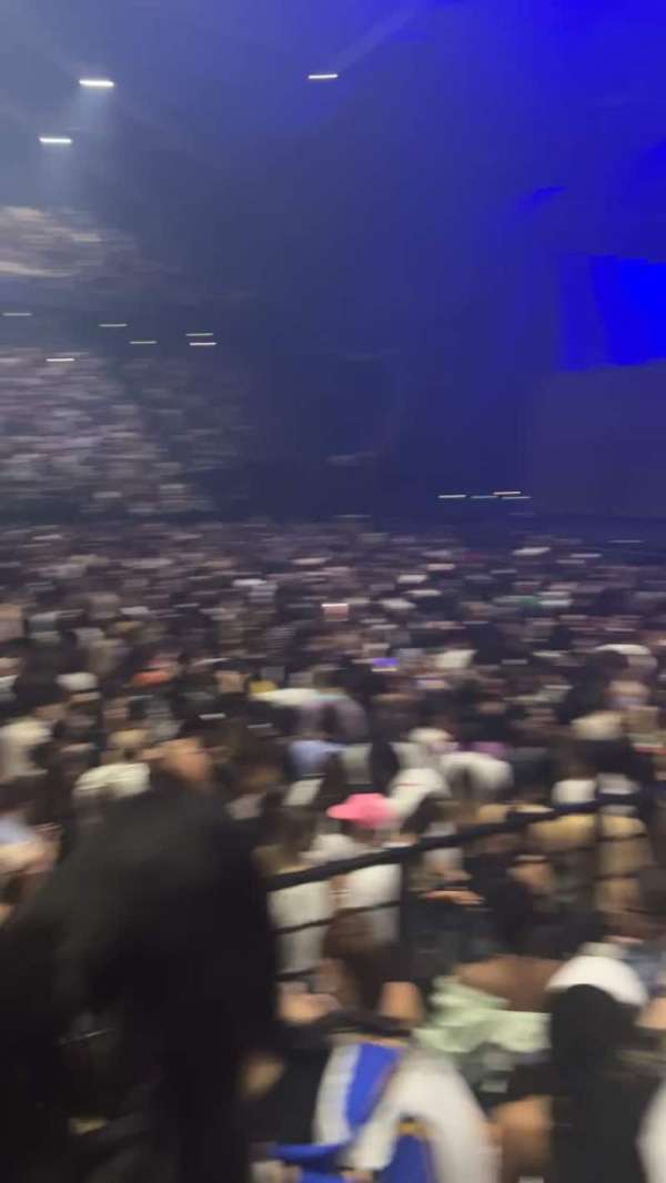 Accor Arena, bloc: Gradin F, rangée: 25, place: 12