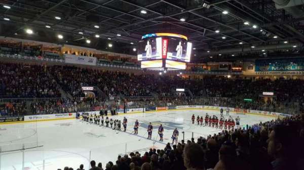 Coca-Cola Coliseum, bloc: 110, rangée: G