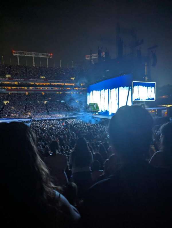 Raymond James Stadium, bloc: 113, rangée: X, place: 9