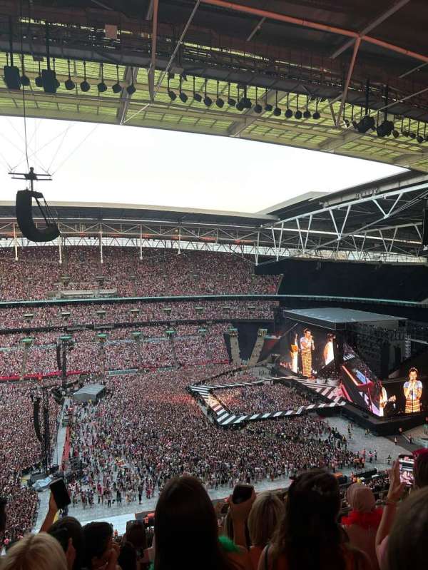 Wembley Stadium, bloc: 552, rangée: 21, place: 385