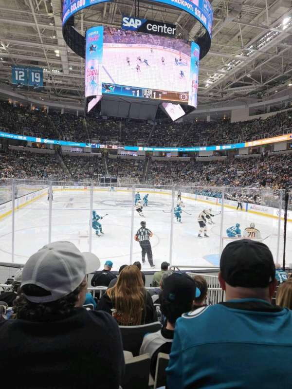 SAP Center, bloc: 109, rangée: 9, place: 14