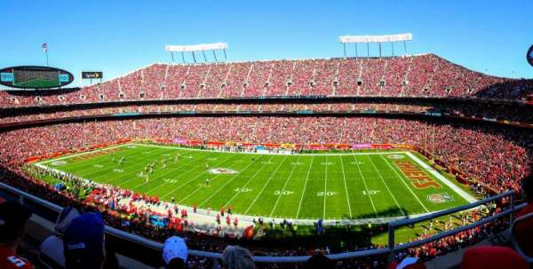 Arrowhead Stadium, bloc: 322, rangée: 3, place: 2