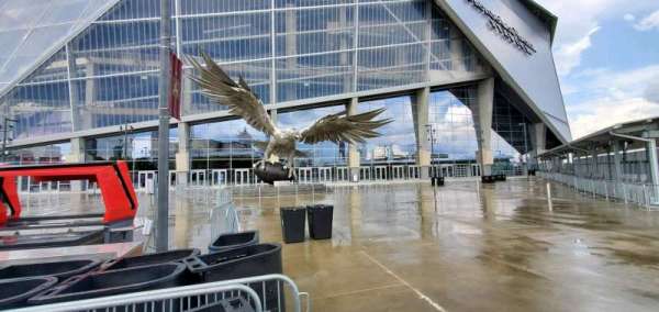 Mercedes-Benz Stadium, bloc: Gate 2
