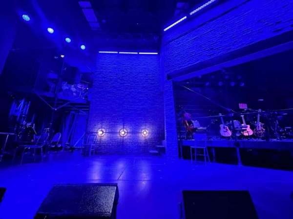 New World Stages - Stage 5, bloc: Orchestra, rangée: A, place: 8