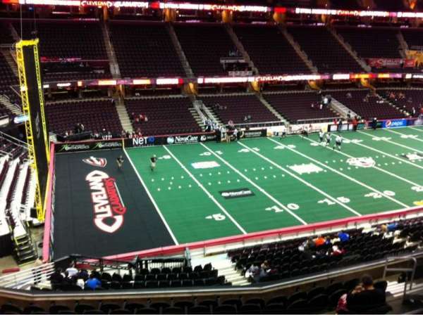 Rocket Arena, bloc: M123, rangée: 7, place: 9