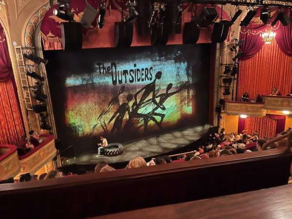 Bernard B. Jacobs Theatre, bloc: Mezzanine L, rangée: E, place: 11