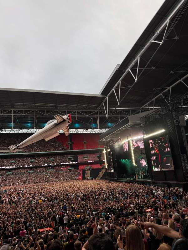 Wembley Stadium, bloc: 142, rangée: 23, place: 253