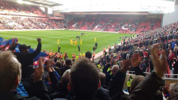 Anfield, bloc: AL9, rangée: 23, place: 214