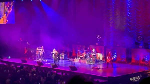 Value City Arena, bloc: 123, rangée: U, place: 6