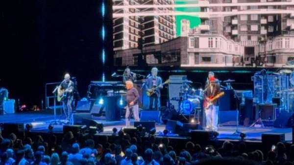 MGM Grand Garden Arena, bloc: 24, rangée: N, place: 6