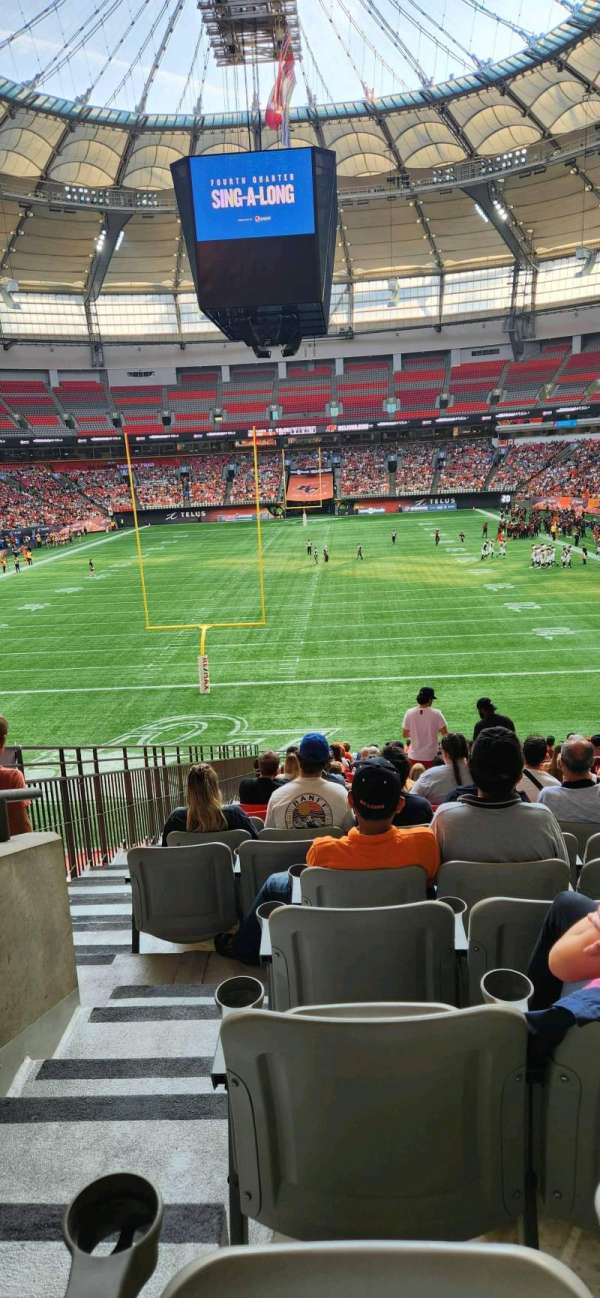 BC Place, bloc: 227, rangée: kk, place: 1
