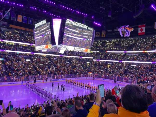 Bridgestone Arena, bloc: 114, rangée: L, place: 15