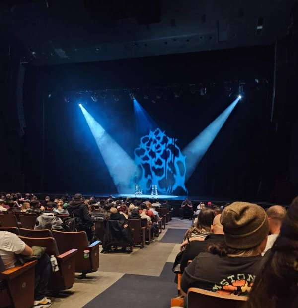Meridian Hall, bloc: 8, rangée: F, place: 1
