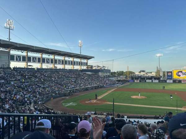 George M. Steinbrenner Field, bloc: 207, rangée: G, place: 6