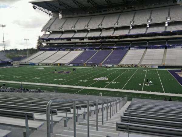 Husky Stadium, bloc: 126, rangée: 29, place: 29