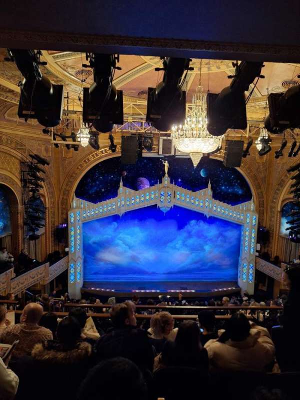Eugene O'Neill Theatre, bloc: Mezzanine L, rangée: J, place: 107