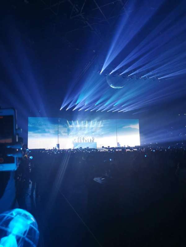 Accor arena, bloc: Gradin P, rangée: 28, place: 21