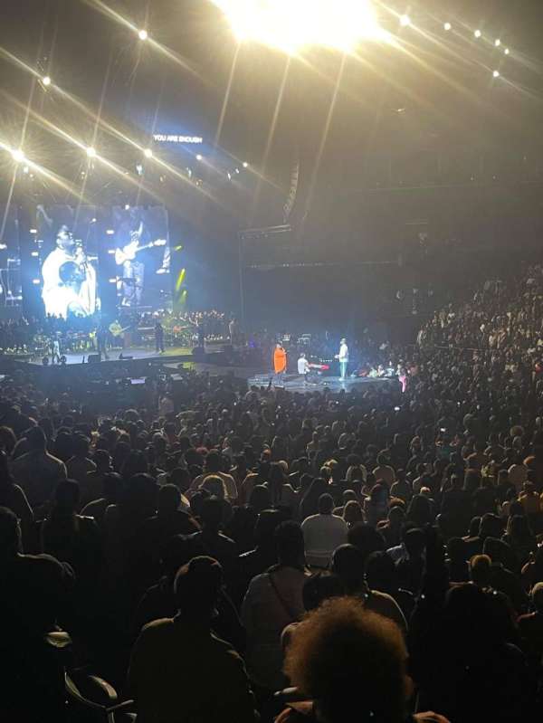 Barclays Center, bloc: 20, rangée: 15, place: 6