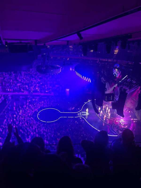 Madison Square Garden, bloc: 315, rangée: 2, place: 19