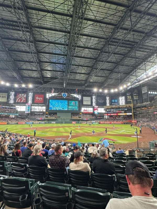 Chase Field, bloc: K, rangée: L, place: 8