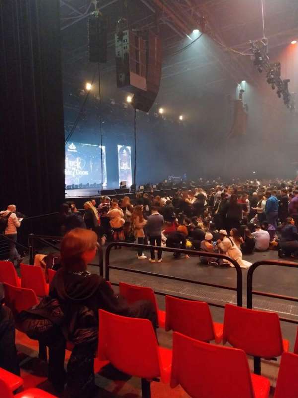 Zénith Paris, bloc: J, rangée: 8, place: 10