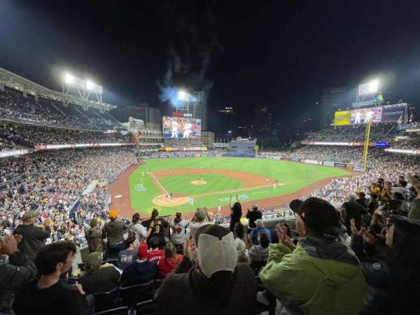 Petco Park, bloc: 201, rangée: 7, place: 13