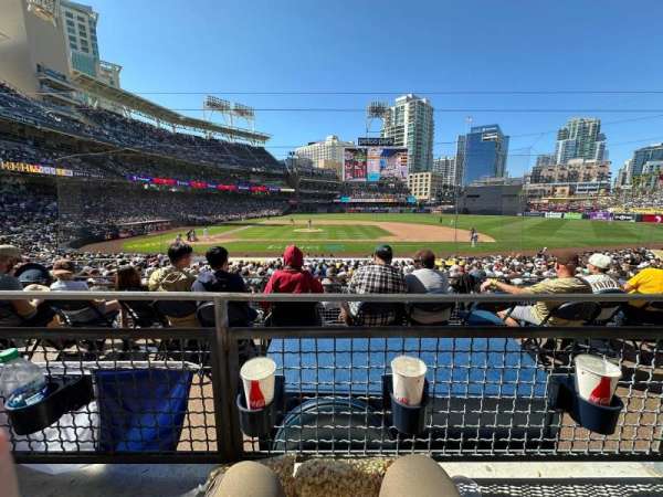 Petco Park, bloc: 107, rangée: 26, place: 15